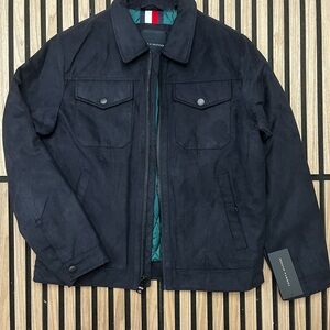 Tommy Hilfiger
Men's Faux Suede Trucker Jacket blue navy 


Size S